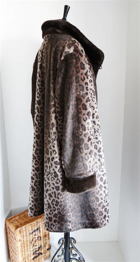 Swing coat in animal.